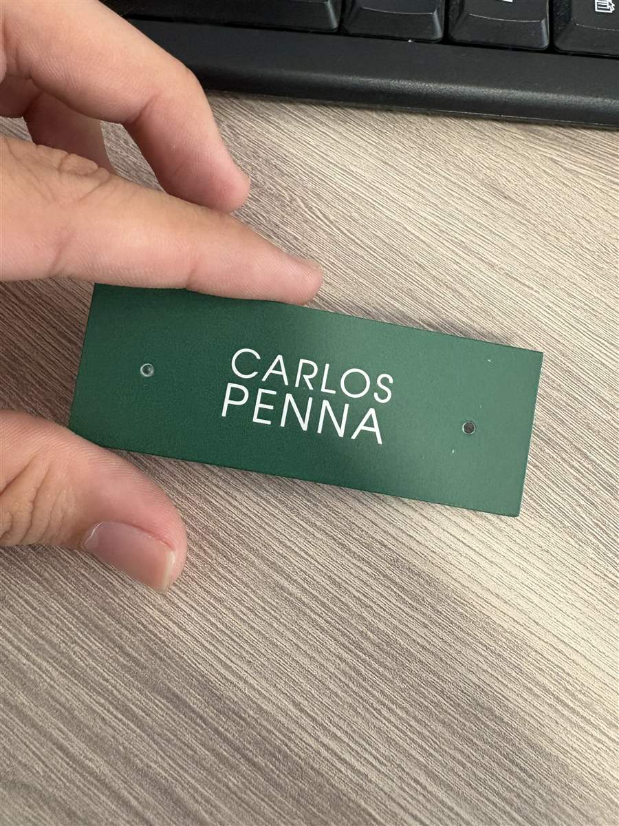 Tag personalizada impressa pela Tetti Gráfica